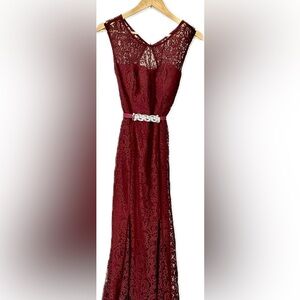 NWT Betsy & Adam Wine Lace Formal Dress Open Back